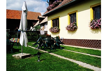 Slovakia Privát Vrbov, Exterior